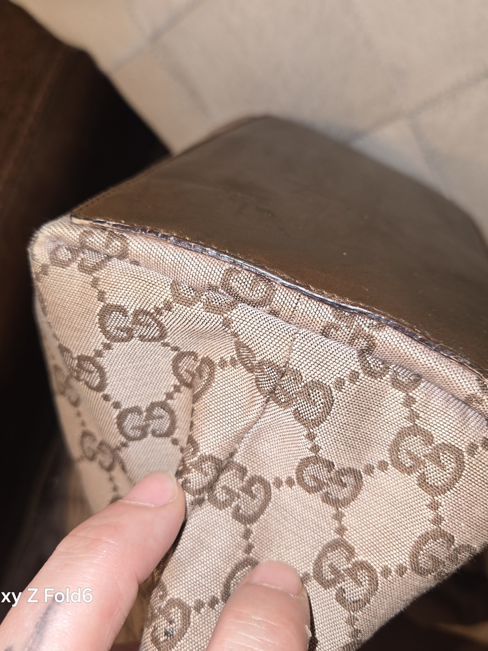 Gucci Beige Monogram Canvas Tote Bag - Picture 8 of 9